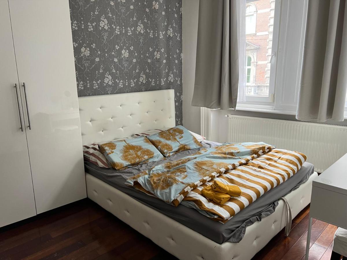 Tea Liu Apartment Будапеща Екстериор снимка